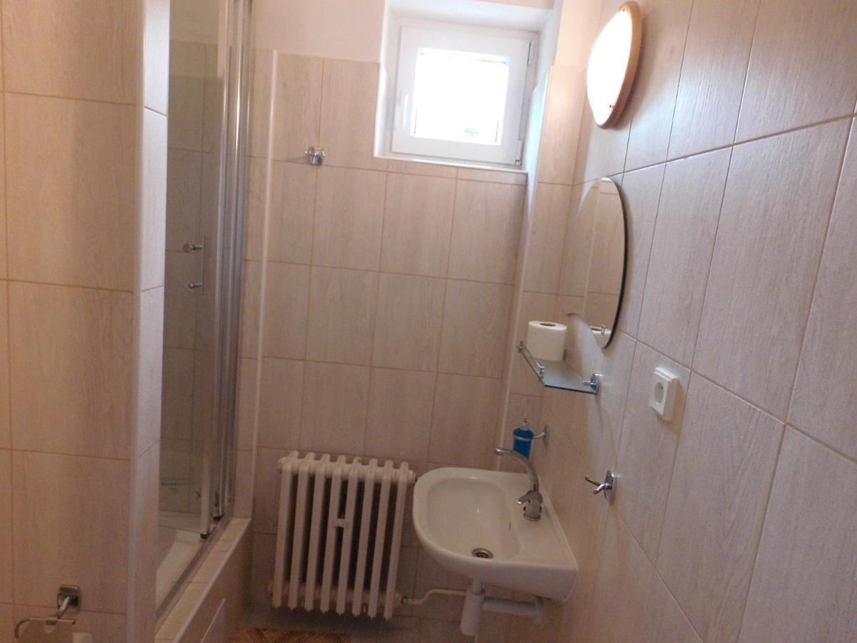 Penzion Kovarska Ngoại thất bức ảnh